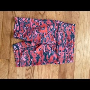 Wunder Train High-Rise Short 8” Biker